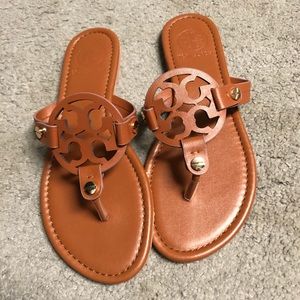 Sandals size 8